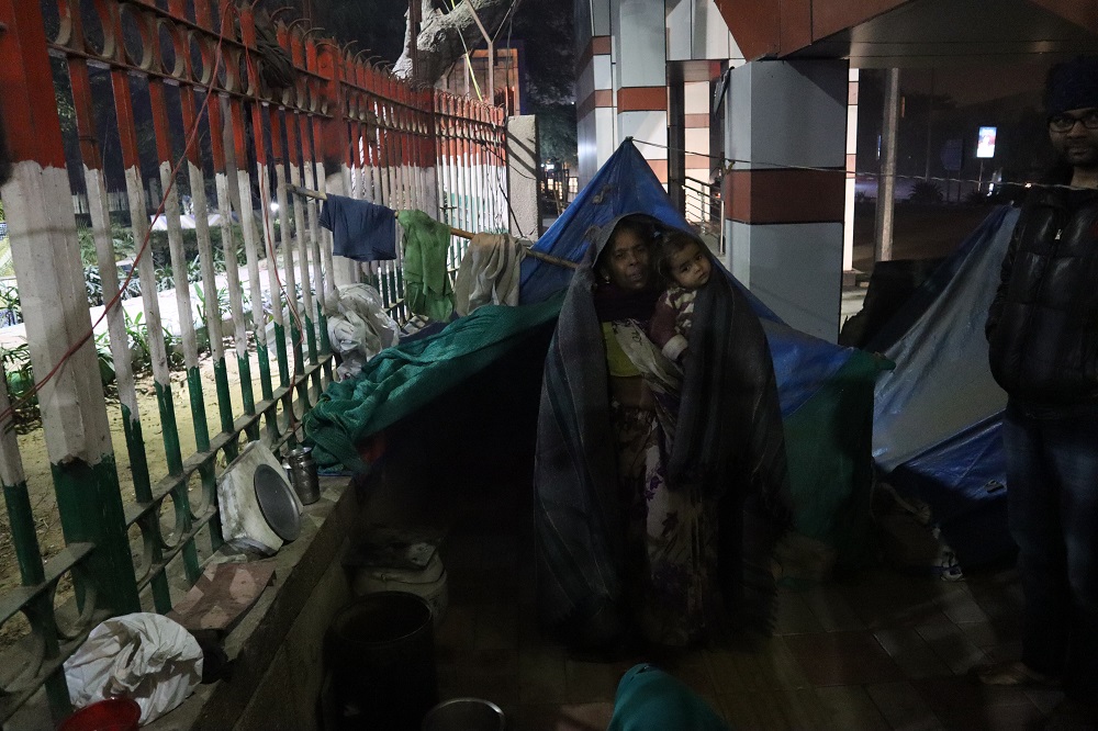 donate blanket drive in delhi by pushti foundation