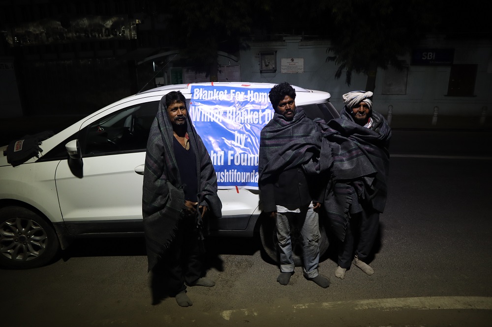 winter blanket drive by pushti foundation
